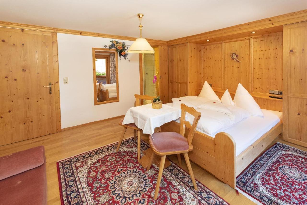 Pension Edelweiss Alpbach Exterior foto